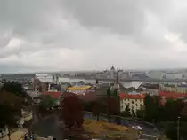 Ein Blick von der Fischerbastei �ber die ungarische Hauptstadt BUDAPEST; 130826