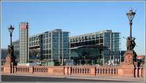 Der Berliner Hauptbahnhof am 22.09.2006.