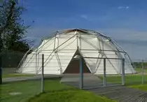 Weil am Rhein, das geod�tische Kuppelzelt vom US-amerikanischen Architekt R.B.Fuller von 1978, steht seit dem Jahre 2000 auf dem Vitra-Campus, Sept.2014