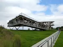 Koblenz, die h�lzerne Aussichtsplattform auf dem Ehrenbreitstein, erbaut zur Bundesgartenschau 2011, Sept.2014
