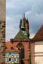 Schlettstadt (Selestat), Blick vom Hexenturm zur Pfarrkirche St.Georg, Juni 2014