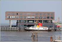 Am 08.02.2007 wurde das neue von den Architekten Prof. Schomers und Schrmann entworfenen Lotsenhaus in Bremerhaven eingeweiht. Aufnahmedatum: 23.09.2007 