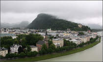 . Trbes Wetter in Salzburg -

Ausblick vom Mnchsberg auf die andere Seite der Salzach mit dem Kapuzinerberg.

30.05.2014 (Matthias)