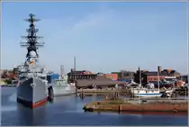 Wilhelmshaven. Dieser Blick auf die Geb�ude und das Freigel�nde des Deutschen Mariniemuseums bietet sich von der Kaiser-Wilhelm-Br�cke. 22.03.2015