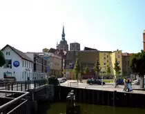Stralsund, Blick vom Hafen, mit der Nikolaikirche im Hintergrund, Juli 20106