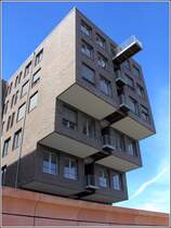 berseestadt Bremen. Eines der beiden Kranhuser an der Sdwestseite des Europahafens. 21.04.2015