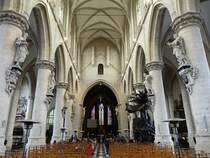 Brssel, Innenraum der Kirche Notre Dame de la Chapelle (26.04.2015)