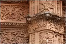 Salamanca. Detail der Fassade der Universit�t. Studierenden, die den Frosch auf dem Totensch�del entdecken, sollen die Pr�fungen leicht fallen. 05.05.2015