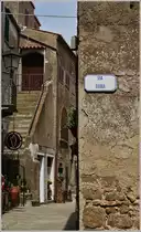 Blick von der Via Roma in das Nebenstr�sschen.
(25.04.2015)