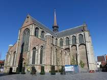 Goes, Maria Magdalena Kirche, erbaut ab 1470, Querschiff von 1506, Vierung mit Dachreiter erbaut im 17. Jahrhundert (30.04.2015)