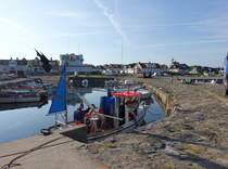 Am Hafen von Mlle bei Hgans (13.06.2015)