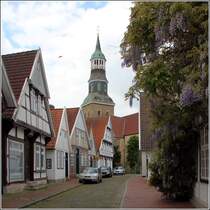 Quakenbrck. Blick durch die Groe Kirchenstrae zur St.-Sylvester-Kirche. 22.05.2015