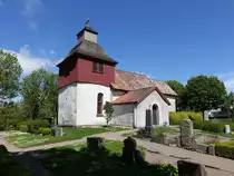Romanische Kirche in Luttra, erbaut ab 1100 (14.06.2015)