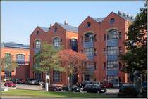 Der Gebudekomplex K der Hochschule Bremerhaven wurde in den 80er Jahren des 20. Jahrhunderts durch den Umbau eines lteren Gebudekomplexes geschaffen. Architekt war Gottfried Bhm, Kln. Aufnahmedatum: 23.09.2007