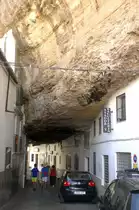 Setenil de las Bodegas (Pueblos blancos) - Andalusien. Aufnahmedatum: 15. Juli 2014.