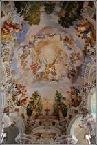 Bad Schussenried. Deckengemlder der barocken Wallfahrtskirche St. Peter und Paul im Ortsteil Steinhausen. Die Kirche ist Station des Teilstckes Ulm-Konstanz des Jakobsweges nach Santiago de Compostela. 05.07.2015