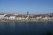 Blick vom Rheinspring in Richtung Messeturm (Basel, 16.03.2014)