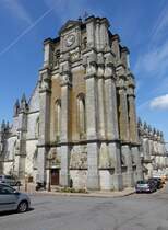 Mortagne-au-Perche, Notre Dame Kirche am Place Notre Dame (17.07.2015)