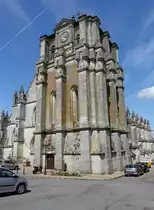Mortagne-au-Perche, Notre Dame Kirche am Place Notre Dame (17.07.2015)