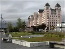 Oslo. Im 1921 fertiggestellten ehemaligen Speicher  Havnelageret  ist heute u.a. die Redaktion des Dagbladet untergebracht. 16.09.2015