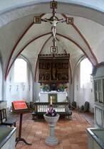 Altarraum der Sankt-Katherinen-Kirche von Middelhagen (Mnchgut, Rgen, September 2012)