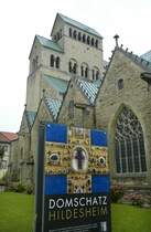 Hildesheimer Dom. Aufnahme: Juli 2007.
