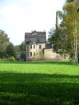 Dieses sch�ne aber leider ziemlich zerfallene Geb�ude geh�rt zur ehemaligen Buntf�rberei am Eichelbergweg in Chemnitz, 16.10.07