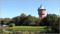 Cuxhaven. Der  1897 erbaute Wasserturm war bis 2004 in Betrieb und gilt als das heimliche Wahrzeichen der Stadt. 30.09.2015