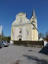 Allershausen, St. Josef Kirche, erbaut bis 1783, Kirchenschiff erweitert 1892 (19.04.2015)