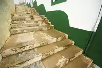 Treppe in Ferragudo an der Algarvek�ste. Aufnahme: Juli 2010.