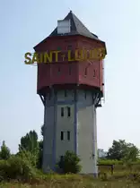 Saint-Louis im s�dlichen Elsa�, der Wasserturm, nicht mehr im Betrieb, Aug.2015
