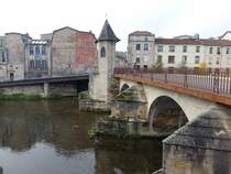Bar-le-Duc, Pont Notre Dame mit Kapelle (26.10.2015)