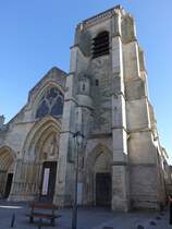 Saint-Dizier, St. Martin Kirche, erbaut ab 1196, Fassade 13. Jahrhundert, Kirchturm erbaut 1741 (26.10.2015)