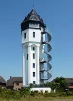 Ehemaliger Wasserturm in R�sberg (Stadt Bornheim/Rheinland), seit 1986 unter Denkmalschutz 02.07.2015