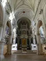 Chaumont, Hochaltar in der Jesuitenkapelle, erbaut im 18. Jahrhundert (26.10.2015)