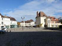Tonnerre, Place du Prieure (27.10.2015)