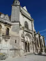 Tonnerre, Renaissance Fassade aus dem 15. Jahrhundert der Notre Dame Kirche (27.10.2015)