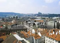 Blick �ber Prag von Radničn� vě�. Aufnahme: Juli 1990 (digitalisiertes Negativfoto).
