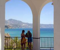 Auf dem Paseo Balcn de Europa in Nerja. Aufnahmedatum: 17. Juli 2014.