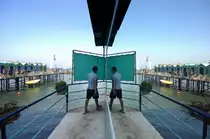 Badehaus mit Spiegelw�nden in Sorrent / Sorrento.. Aufnahme: Juli 2011.