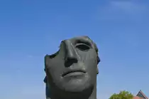 �Halber Kopf� an der Unteren Br�cke in Bamberg. Aufnahme: Juli 2008.