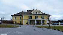 Das Sheraton Hotel Fuschlsee-Salzburg nahe Fuschl am See und Schloss Fuschl (Januar 2014)