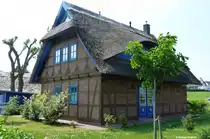 Fachwerk-Neubau in Gager oberhalb des Hagenschen Wieks (M�nchgut - R�gen, Mai 2011)