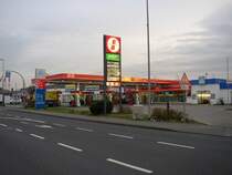 Eine Tankstelle in der Industriestra�e in M�hlheim-K�rlich! 20.11.07
