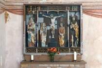 Nebenaltar in der Backsteinkirche St.-Johannes in Rerik (Landkreis Rostock, Mecklenburg-Vorpommern, November 2011)