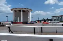 Pavillion vor dem Kurhaus in Binz/R�gen, Mai 2011