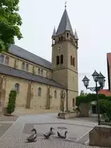 �stringen, Kath. St. C�cilia Kirche, erbaut 1892 bis 1894 durch Adolf Williard (31.05.2015)