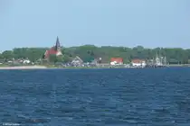 Anfahrt mit der F�hre auf Schaprode im Nordwesten von R�gen nach R�ckkehr von der Insel Hiddensee (Mai 2011)