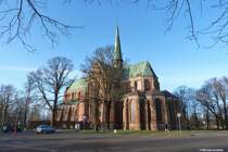 Das Doberaner Mnster ist etwas abseits der Stadtmitte in Bad Doberan gelegen (Landkreis Rostock, November 2011)