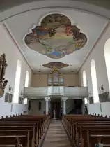 Sandhausen, Innenraum der St. Bartholom�us Kirche (31.05.2015)